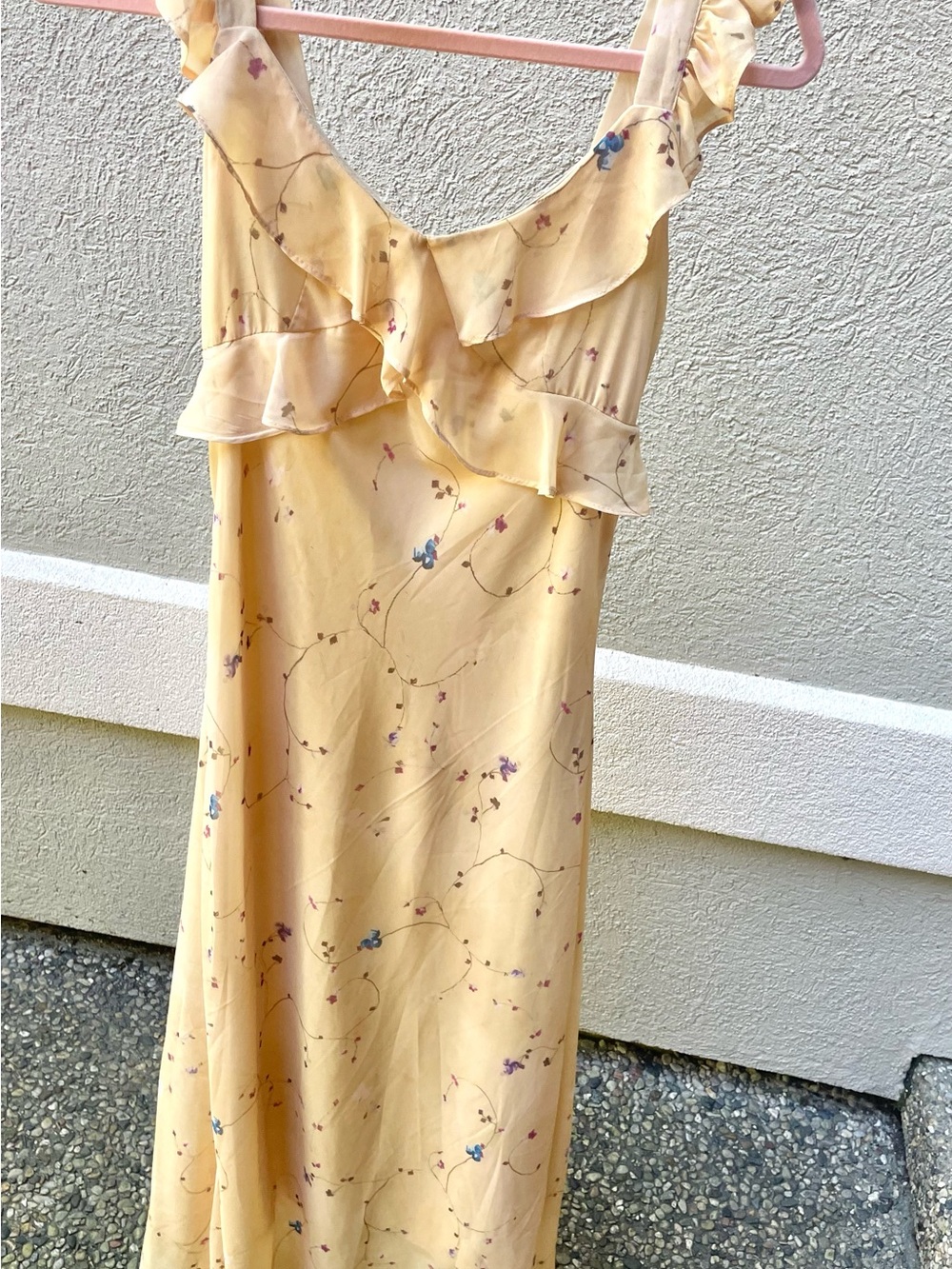 Light Yellow Floral Ruffle Maxi Dress unbranded never worn